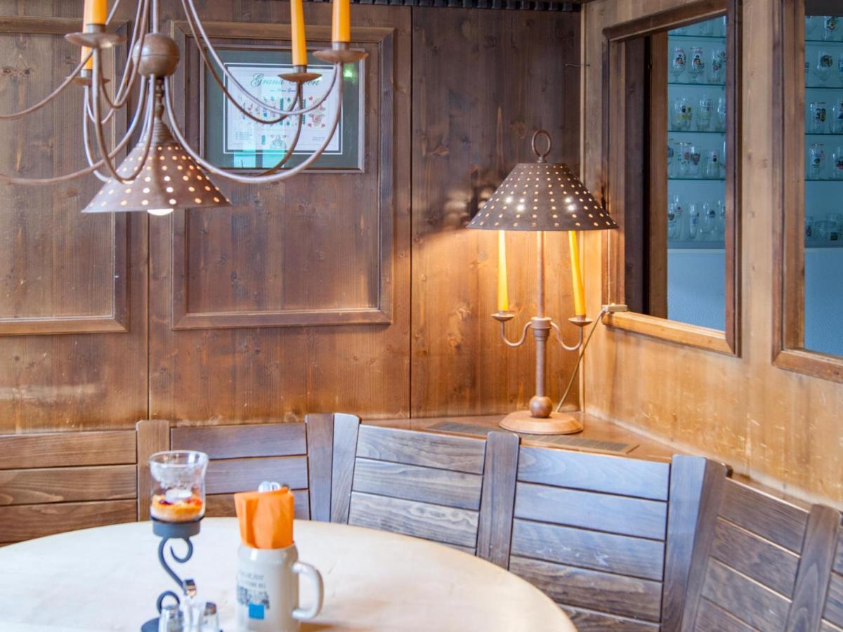 Hotel Am Rossplan à Altenburg Extérieur photo
