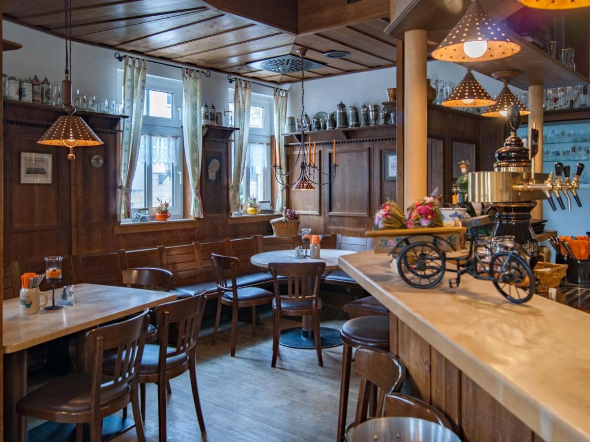 Hotel Am Rossplan à Altenburg Extérieur photo