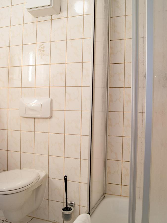 Hotel Am Rossplan à Altenburg Extérieur photo