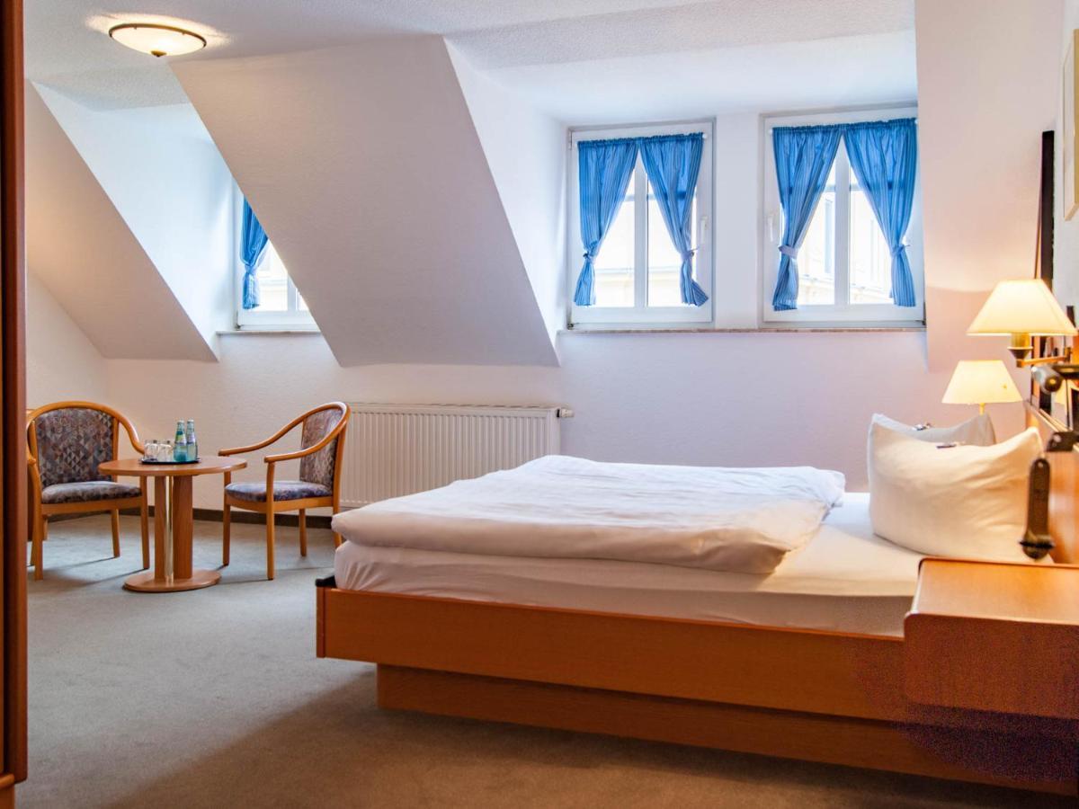 Hotel Am Rossplan à Altenburg Extérieur photo