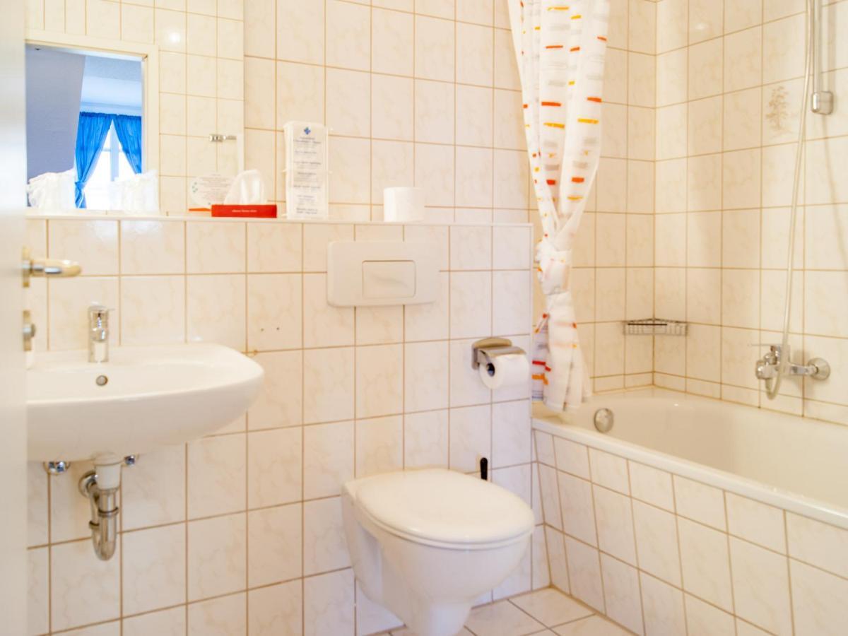 Hotel Am Rossplan à Altenburg Extérieur photo