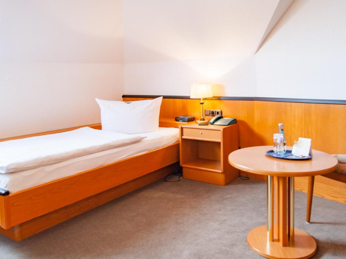 Hotel Am Rossplan à Altenburg Extérieur photo
