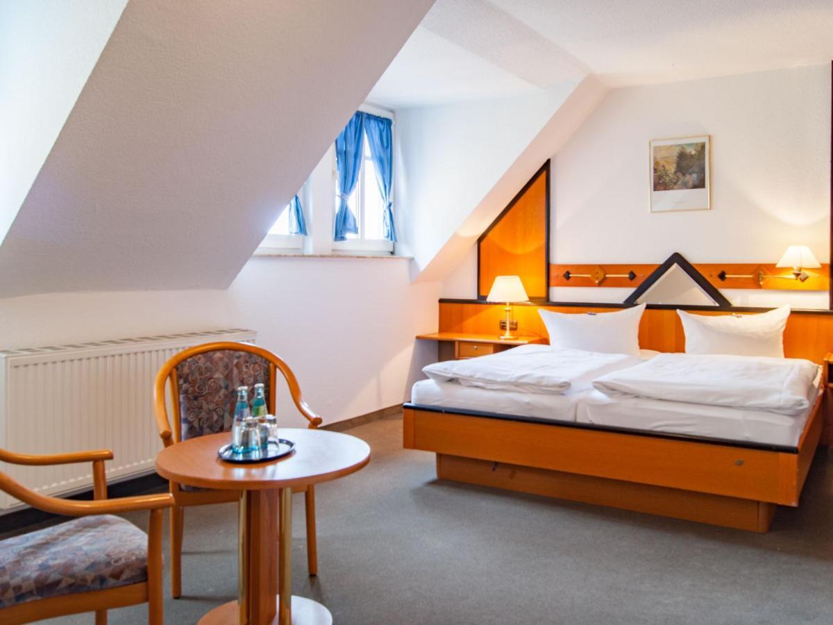 Hotel Am Rossplan à Altenburg Extérieur photo