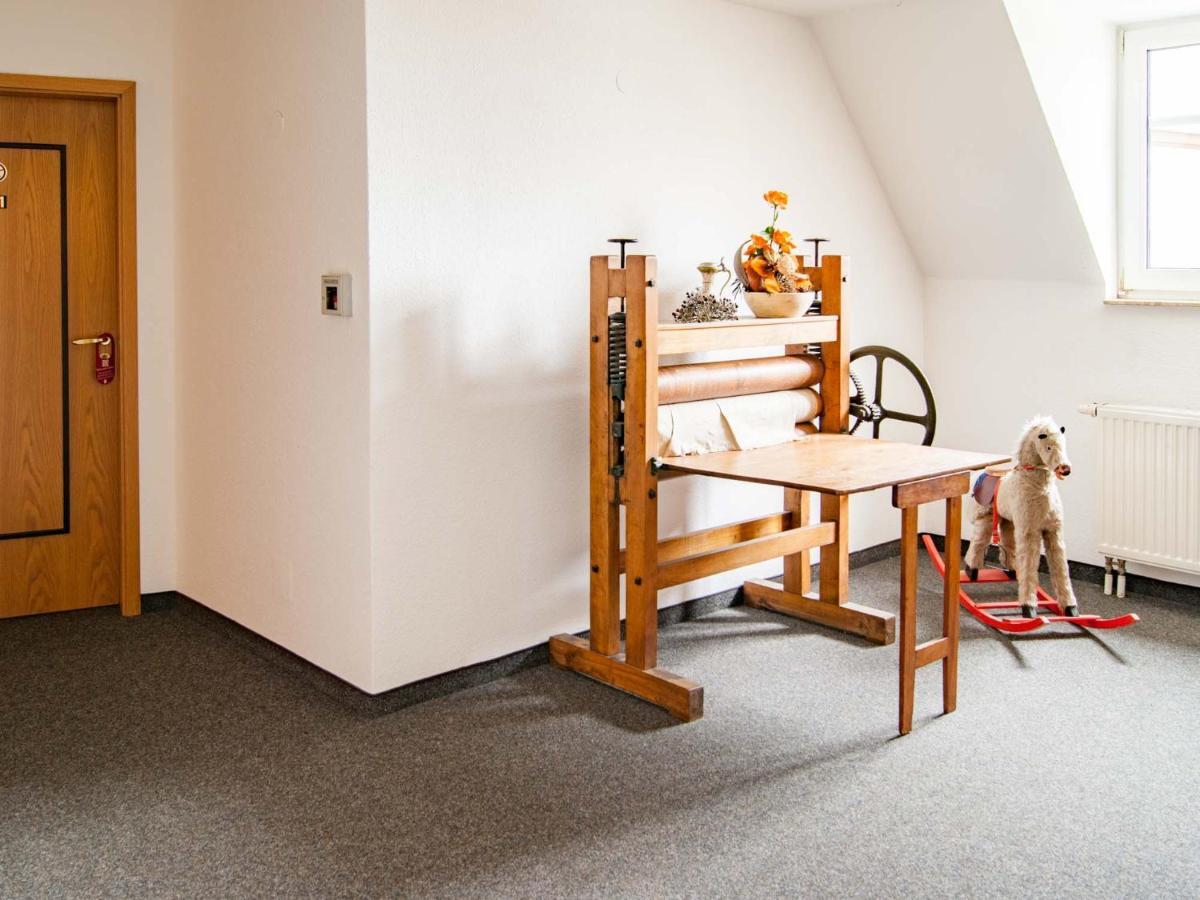 Hotel Am Rossplan à Altenburg Extérieur photo