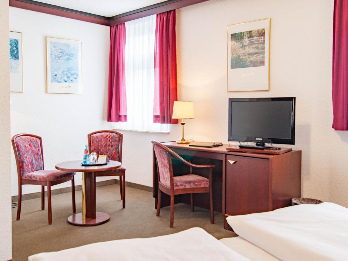 Hotel Am Rossplan à Altenburg Extérieur photo