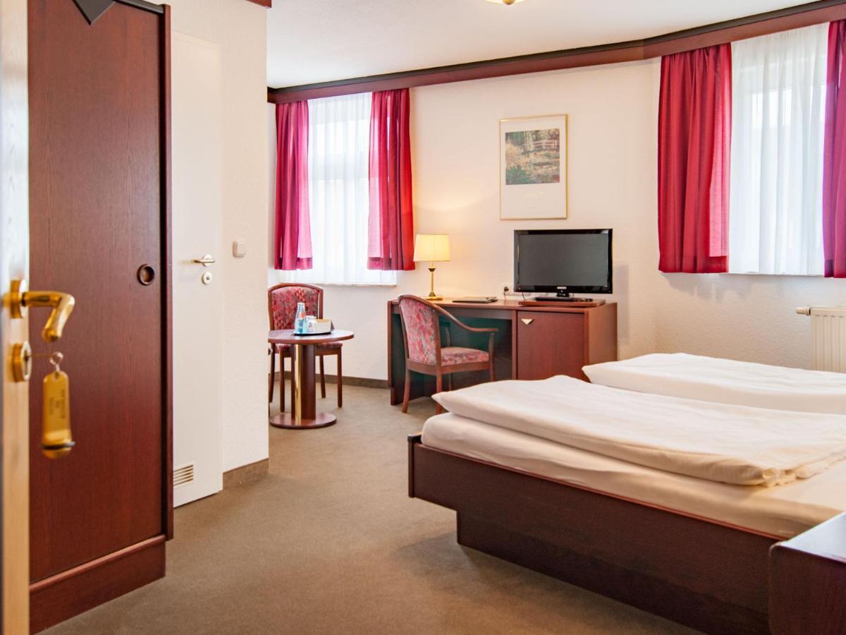 Hotel Am Rossplan à Altenburg Extérieur photo