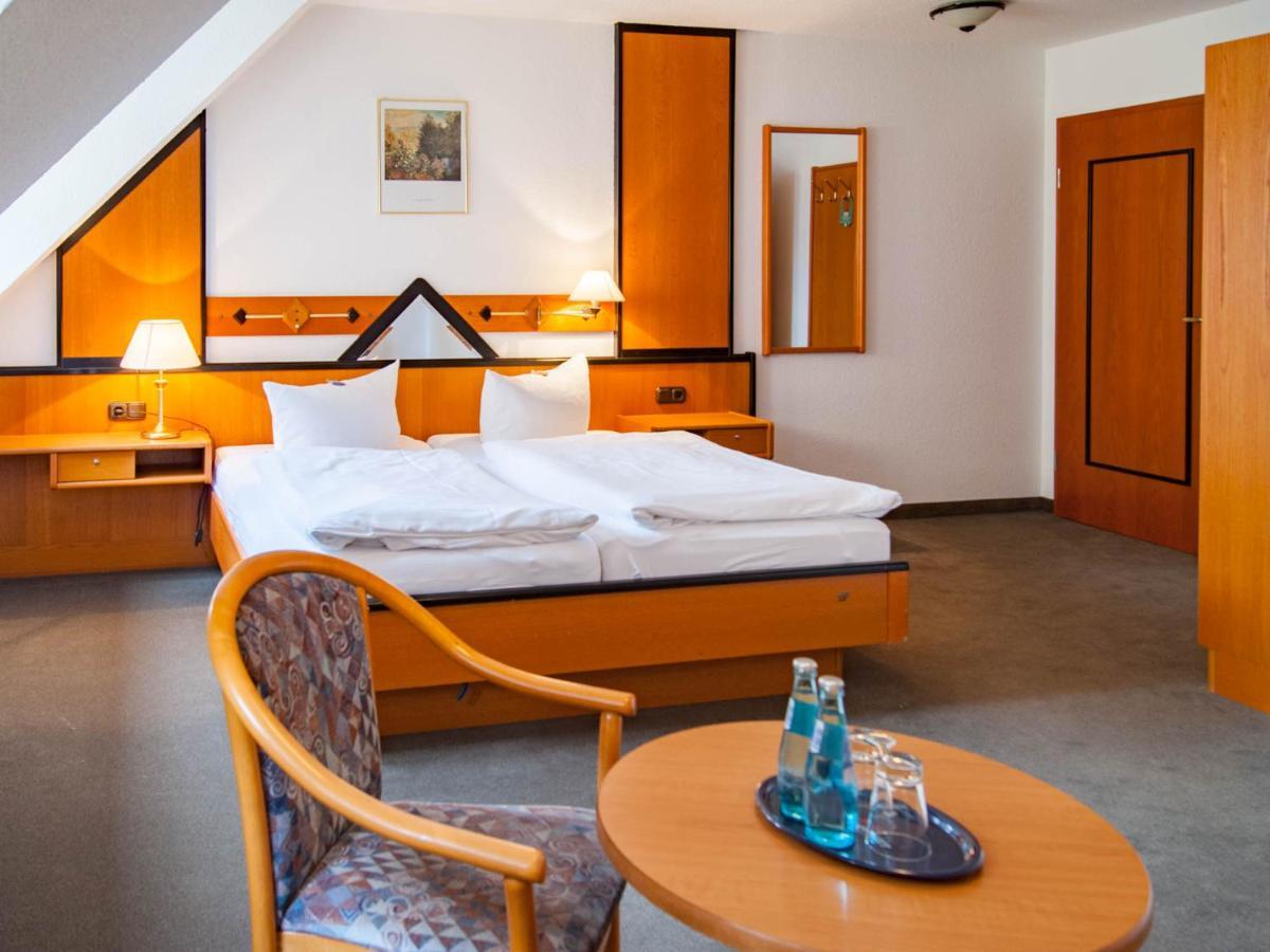 Hotel Am Rossplan à Altenburg Extérieur photo
