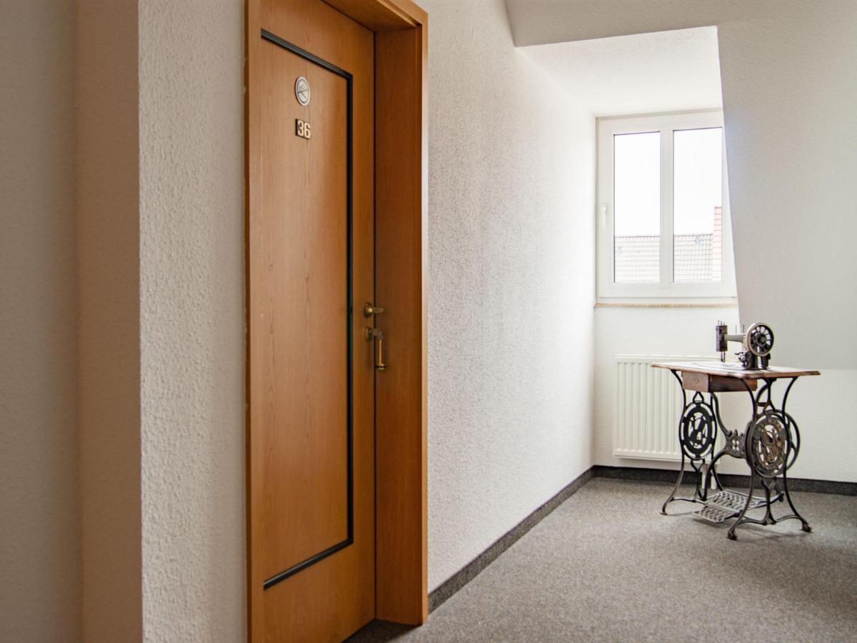 Hotel Am Rossplan à Altenburg Extérieur photo